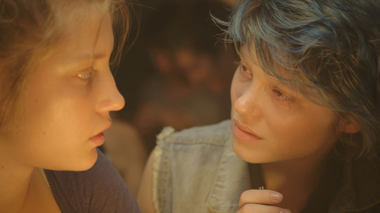 Blue-is-the-Warmest-Colour-34662_1