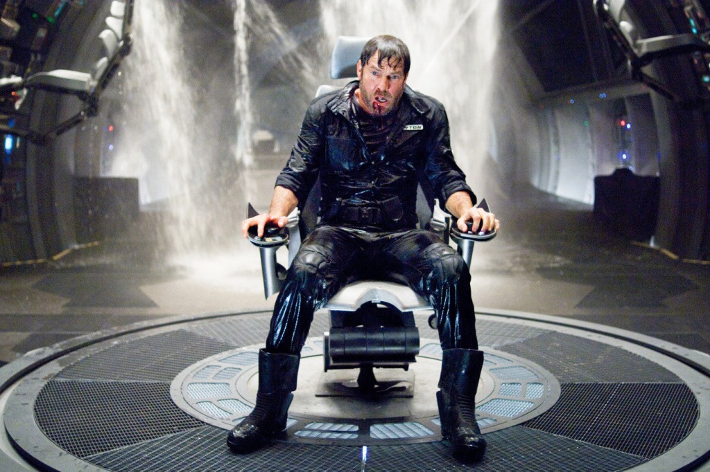 Dennis Quaid in Pandorum (2009)