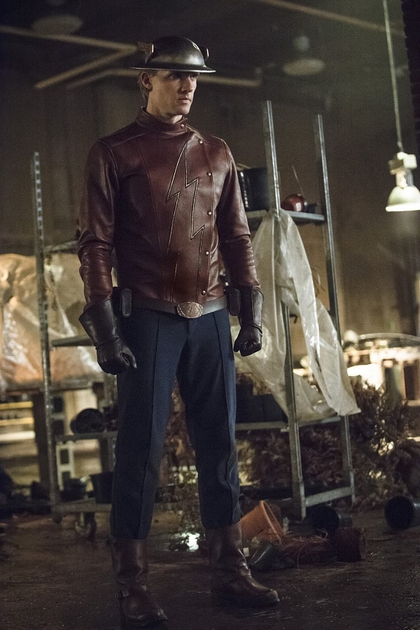 [Phim khoa học viễn tưởng]The Flash:Anh Hùng Tia Chớp