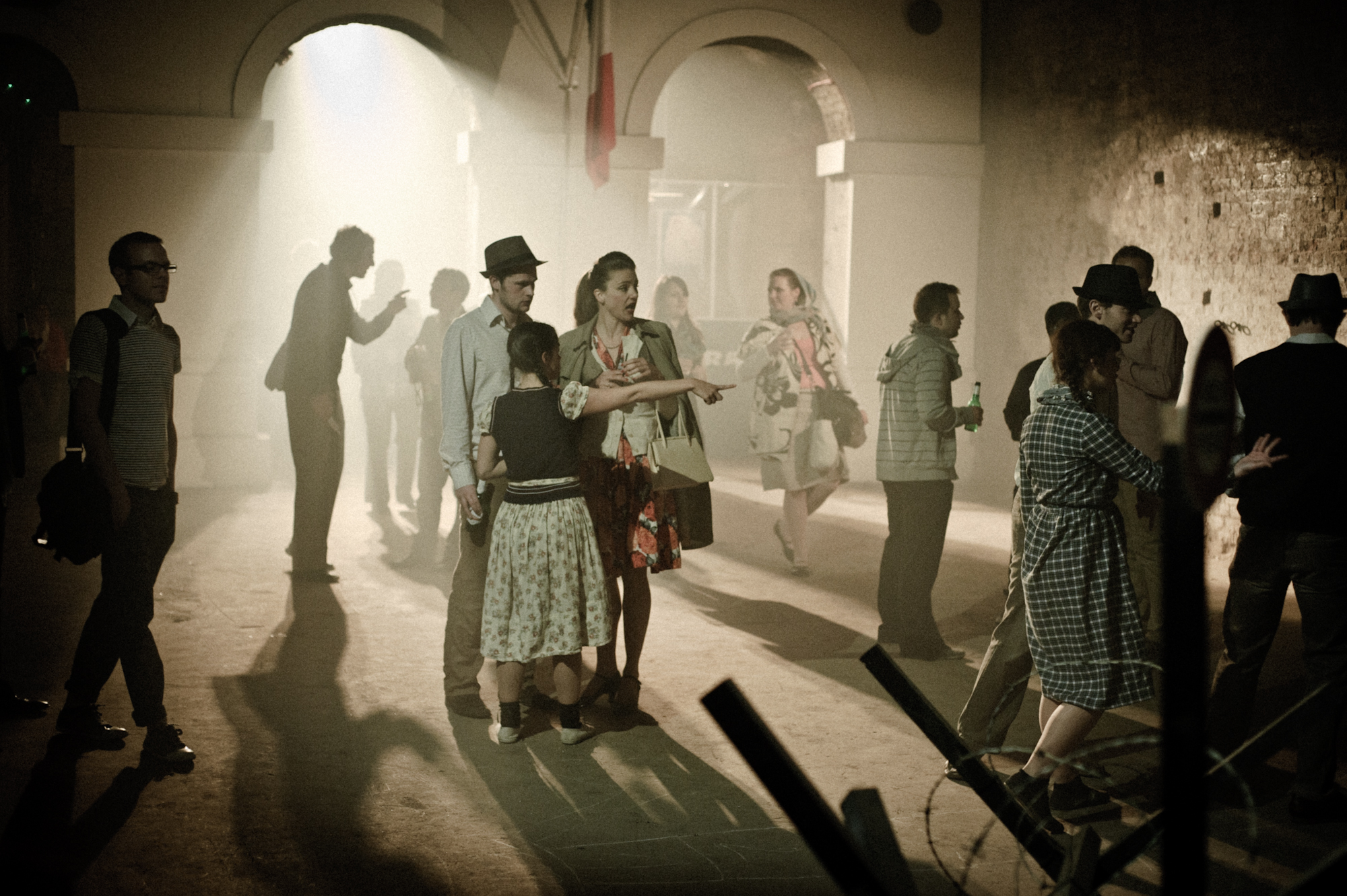 Иммерсивный. Иммерсивный театр Secret Cinema. Мейерхольд и иммерсивный театр \. Иммерсивный музей. Иммерсивное историческое шоу.