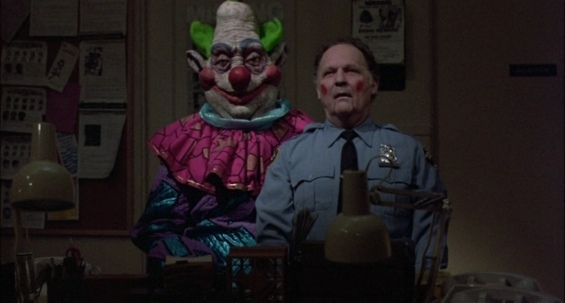 ‘Killer Klowns from Outer Space’ is a fun, campy flick