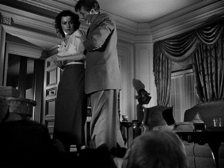 Mitchum and Domergue are on a highway to hell in ‘Where Danger Lives’