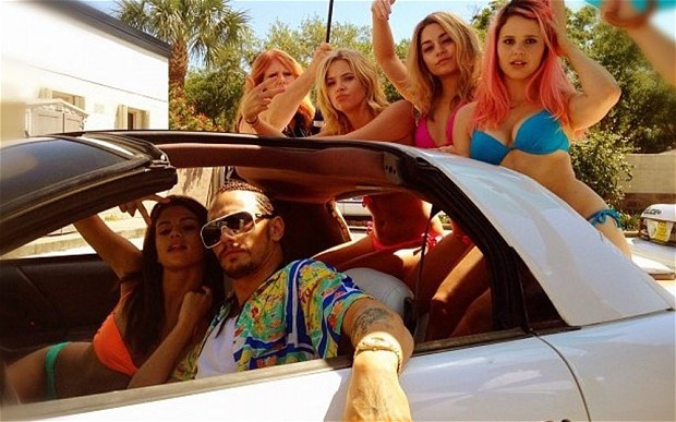 Spring-Breakers_2329211b