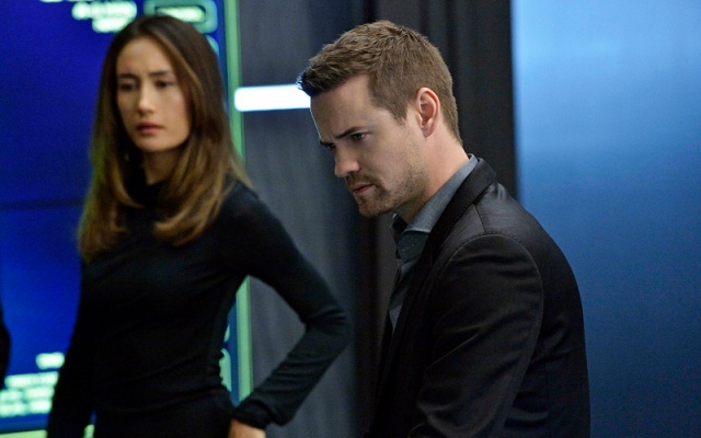 Maggie Q, Shane West