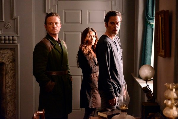 David Lyons, Daniella Alonso, Billy Burke