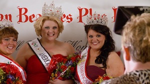 Allison and Jenny, Beauty Queens