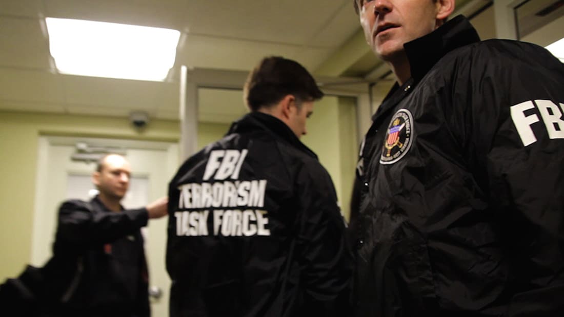 ‘(T)ERROR’ Movie Review – is immediate and bizarre