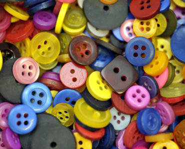 A pile of assorted buttons.