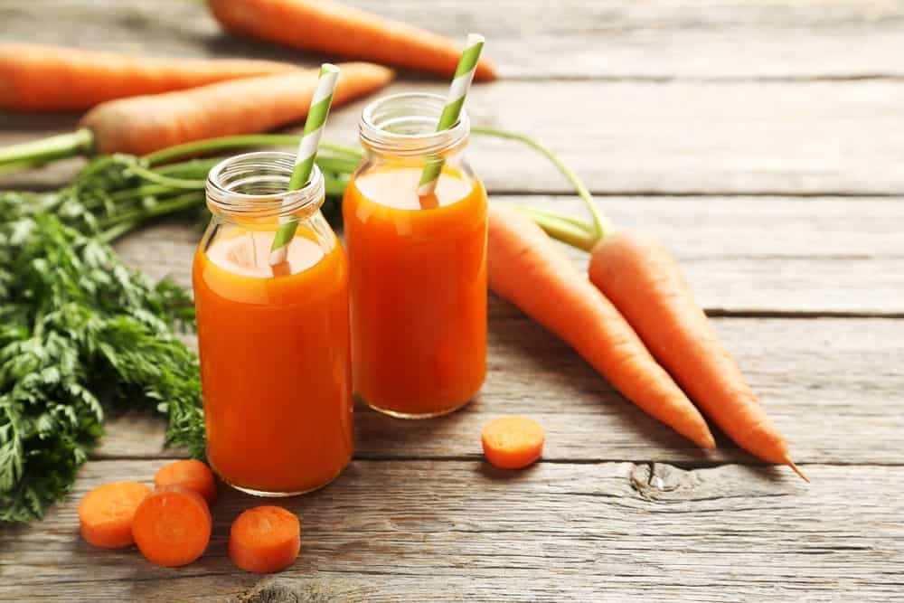 Carrot juice as alternative to hair dye