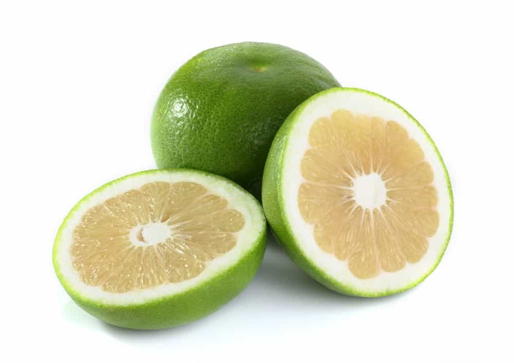 13 Different Types of Grapefruit (Plus Benefits, Trivia, and Recipes)