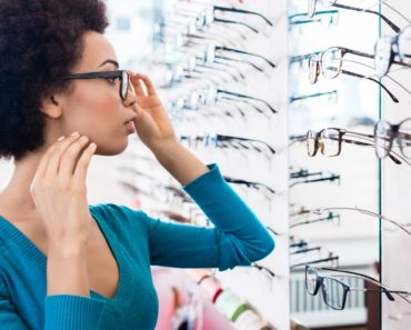 Types and styles of eye glasses for your vision and face