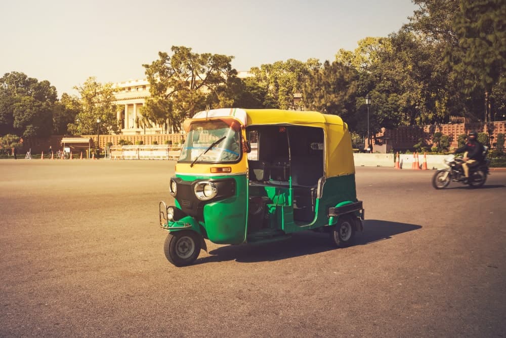 motor rickshaw
