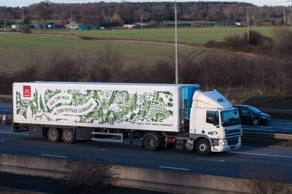 Refrigerator Trucks