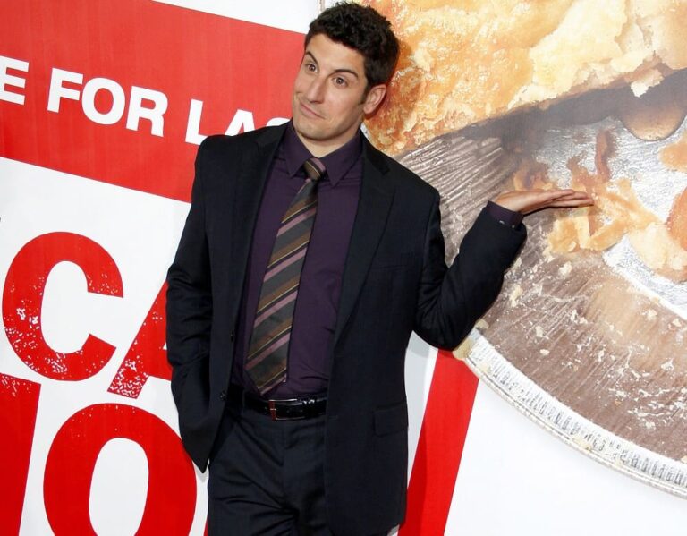 Jason Biggs attended the American Pie Reunion premier.