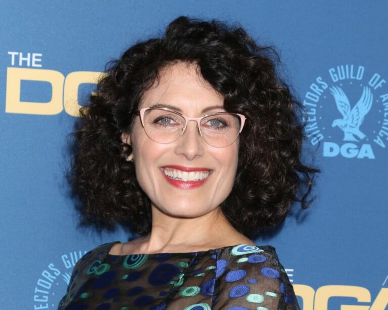 Lisa Edelstein attended the 2019 Directors Guild of America Awards.