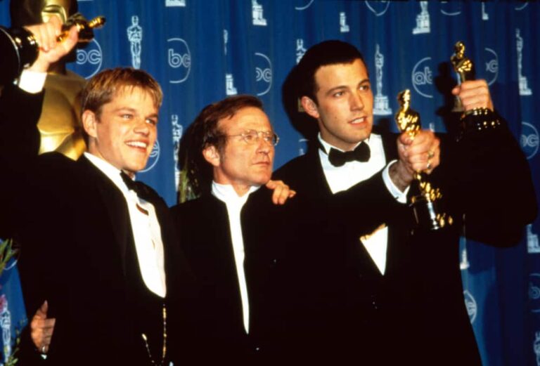 Matt Damon, Robin Williams and Ben Affleck at the Academy Awards win for Good Will Hunting.