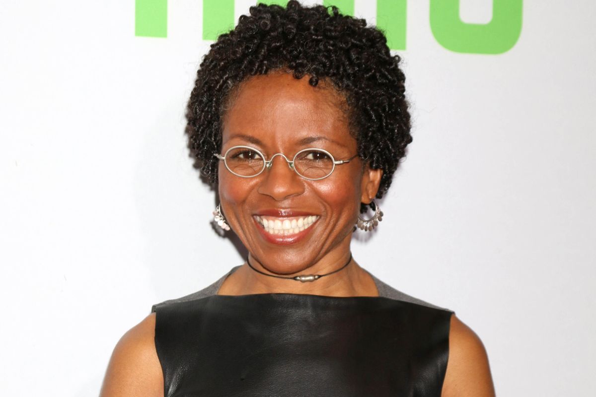 Director LisaGay Hamilton smiling at the Hulu's TCA All stars party.